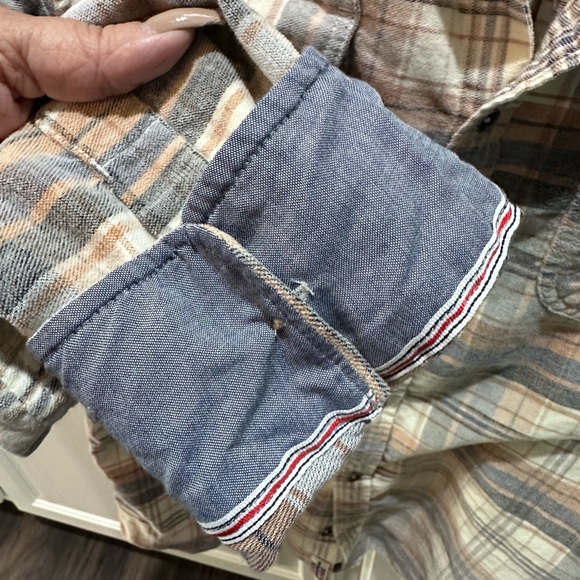 Flag & Anthem CAMPBELL PLUSH SHIRT - Picture 5 of 6